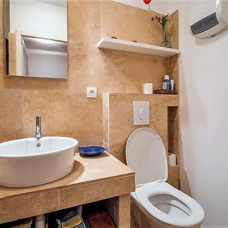 Demeure Vigneronne De Charme Pays Cathare Carcassonne Jacuzzi Blomac