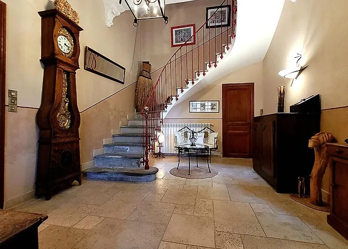 Willa Demeure Vigneronne De Charme Pays Cathare Carcassonne Jacuzzi Blomac