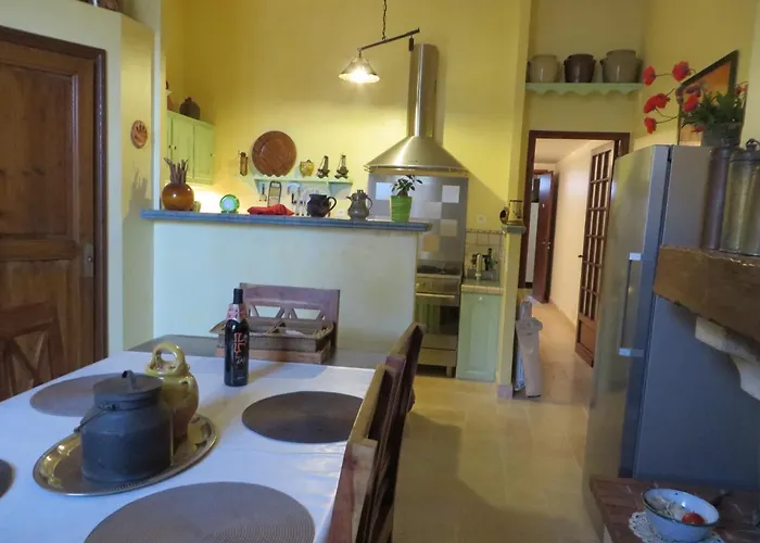 Willa Demeure Vigneronne De Charme Pays Cathare Carcassonne Jacuzzi Blomac