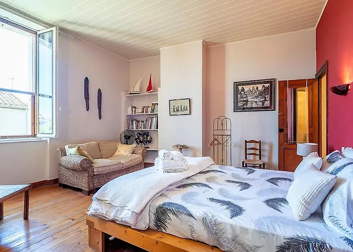 Willa Demeure Vigneronne De Charme Pays Cathare Carcassonne Jacuzzi *