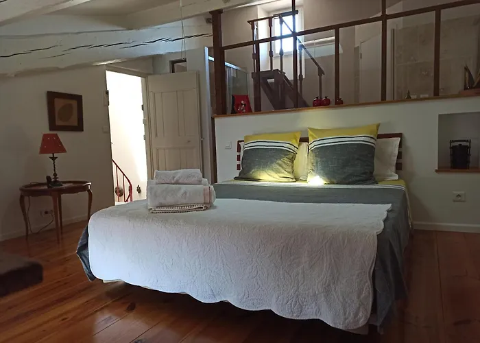 Demeure Vigneronne De Charme Pays Cathare Carcassonne Jacuzzi *